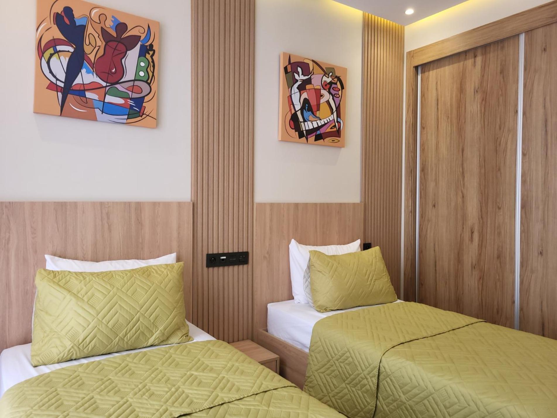 Apartamento Bay - Founty - Piscine - A 5mn - Family